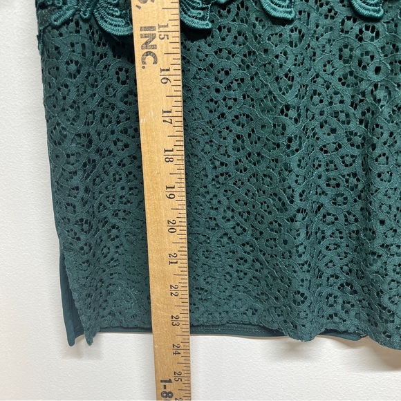 Ann Taylor Womens Blouse Shirt Green Short Sleeve Popover Lace Size Small - Picture 11 of 11